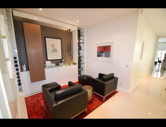 2 BEDROOM APARTMENT FOR SALE IN MORNINGSIDE